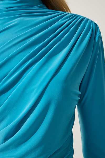 Happiness İstanbul Dámská tyrkysová halenka s detailním stojáčkem Sandy FF00135