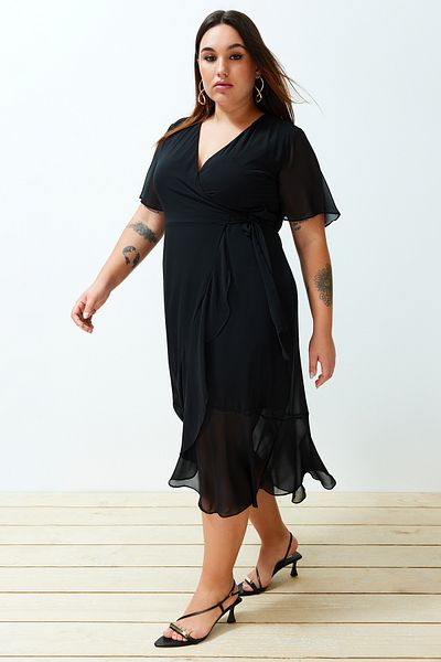 Trendyol Curve Black Double-breasted Skirt Flounce Woven Dress TBBSS24AH00032