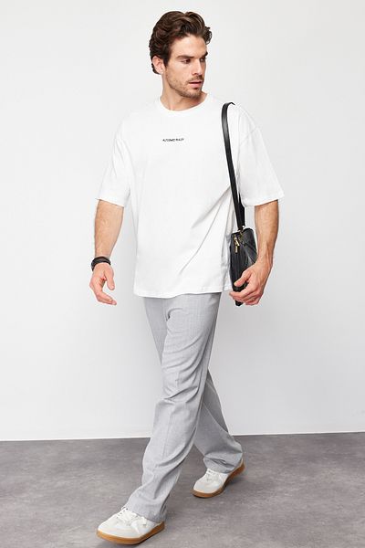 Trendyol Collection Βαμβακερό μπλουζάκι εκρού κεντημένο υπερμεγέθη - TNSS24TS00113