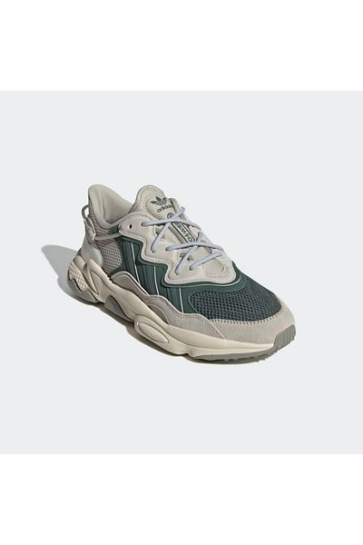 adidas Ozweego