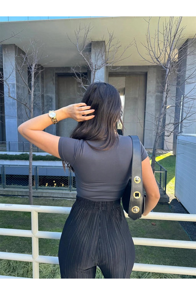 khar Short Sleeve Polyemit blouse