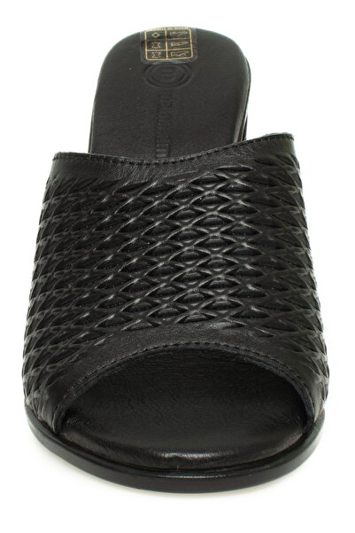 Mammamia D24Yt-2370Z Heeled Black Women's Slippers