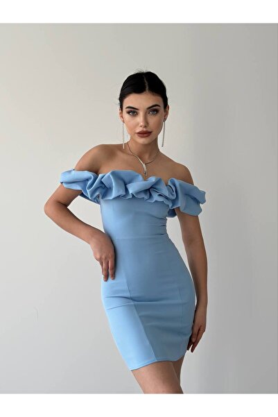 SONREİR فستان قصير بكشكشة أمامية منخفضة الكتف