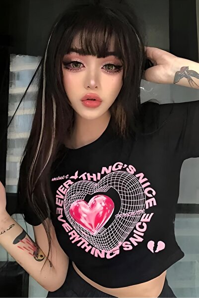 DEEFWEAR Black Everything's Nice Heart Crop