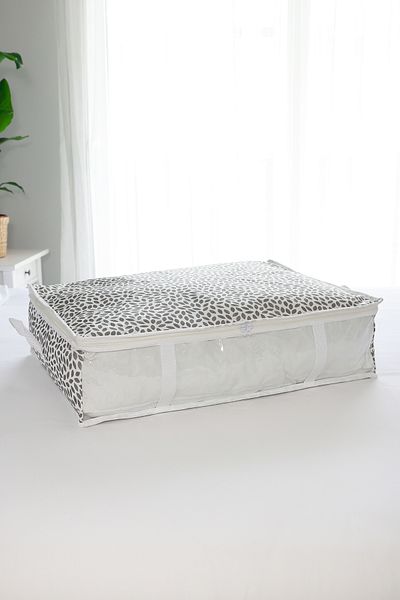 REKHOME Windowed Leaf Gray Base Pillow Quilt Sweater Bag / 60x45x15