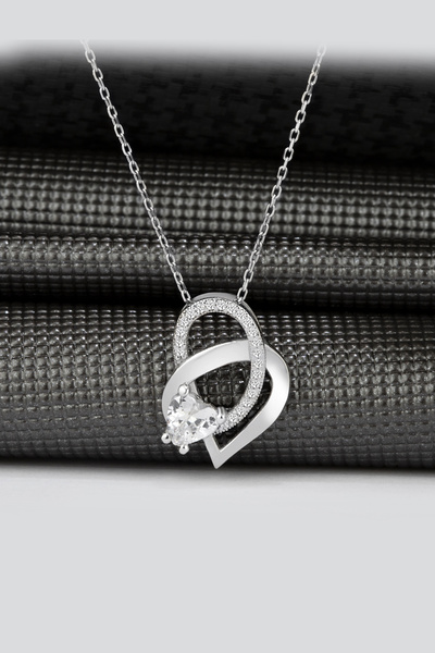 byess 925 Ayar Gümüş Tektaş Kalp Kolye