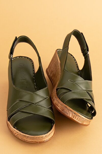 Gondol Hakiki Deri Dolgu Topuklı Yumuşak Taban Rahat Sandalet Irm.06