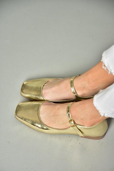 Fox Shoes S726252508 Zlaté lakované dámské baleríny