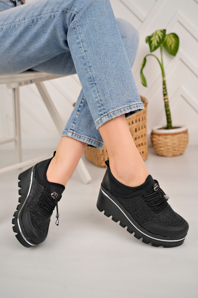 Nexs Kadın Siyah Yarı Taşlı Ayakkabı