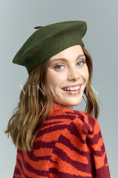 MinaCarin French Painter Felt Beret Khaki