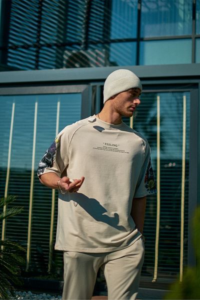 MADZEYMODA Unisex Oversize Loose Fit Print Detailed Crew Neck Cream T-Shirt