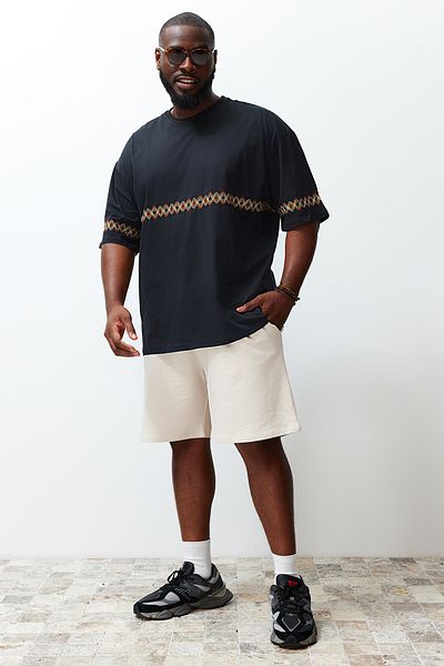 Trendyol Collection Black Embroidered Oversize Large Size T-Shirt - 100% Cotton TMNSS24BF00008