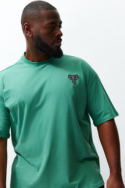 Trendyol Collection Velké zelené vyšívané oversize bavlněné tričko - Tmnss24Bf00025