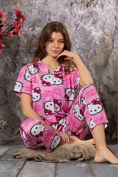 MEBA Women's Buttoned Front Hello Kitty Patterned Pajamas Set P300-52