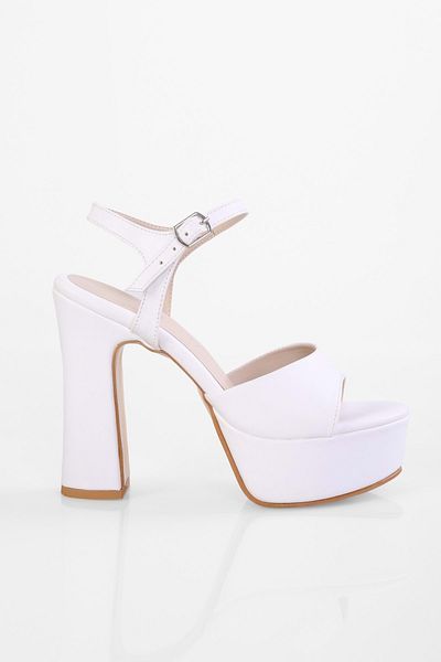 Shoeberry Women's Alyysa White Skin Platform Heeled Shoes