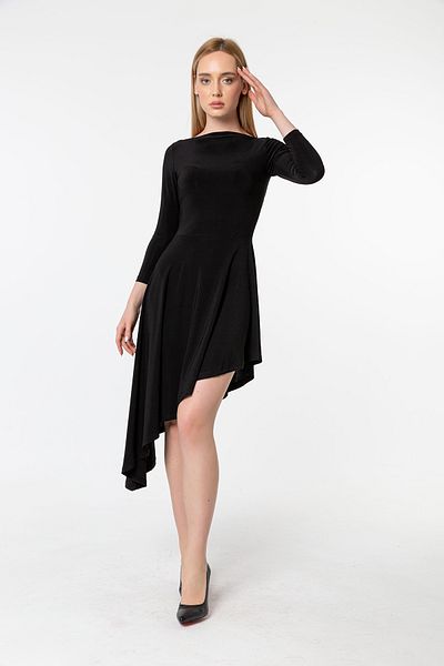 Laranor Black Boat Neck Asymmetrical Cut Dress