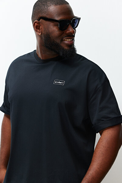 Trendyol Collection Large Size Black Oversize Text Printed 100% Cotton T-Shirt Tmnss24Bf00031