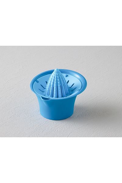 English Home Mini Squeezer Plastic Lemon Squeezer Blue