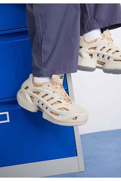 adidas Αθλητικά παπούτσια Unisex Adifom Climacool