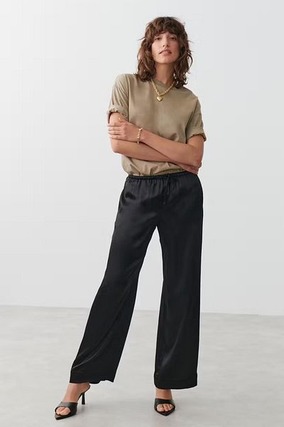 Madmext Schwarze Satinhose mit weitem Bein und geraffter Taille MG2019