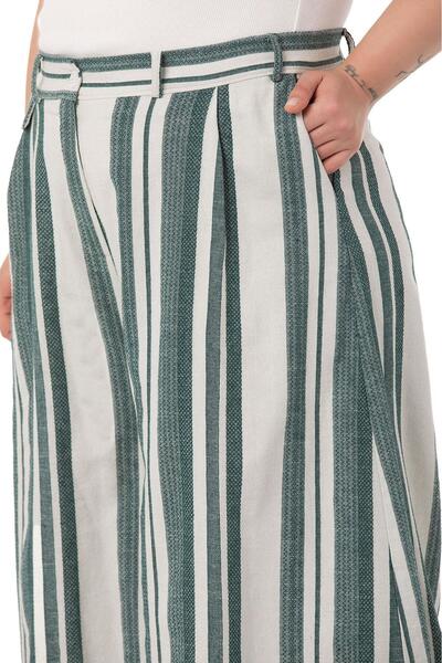 DISENTIS MODEST Plus Size Wide Leg Pocket Bermuda Green Trousers