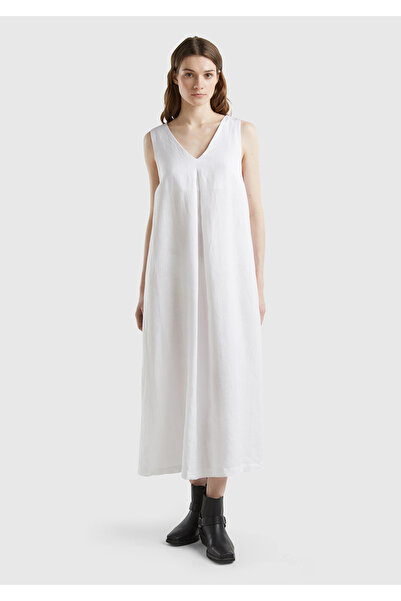 United Colors of Benetton فستان نسائي أبيض 100% من الكتان برقبة على شكل حرف V...