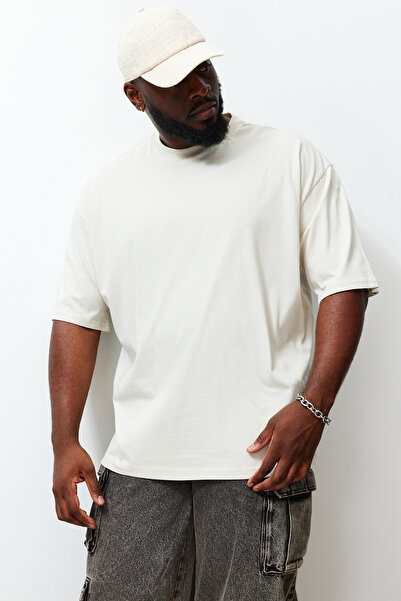 Trendyol Collection Άνετο βαμβακερό μπλουζάκι με φλοράλ εμπριμέ Plus Size - TMNSS23TS00136