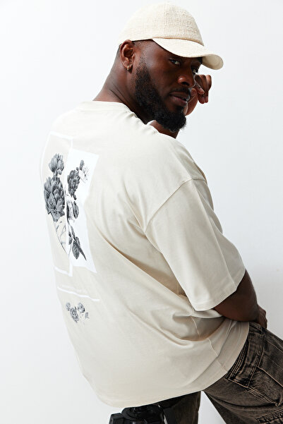 Trendyol Collection Άνετο βαμβακερό μπλουζάκι με φλοράλ εμπριμέ Plus Size - TMNSS23TS00136