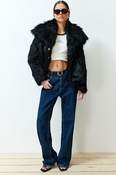 Trendyol Collection Oversize černý kožich - Twoss24Mo00065