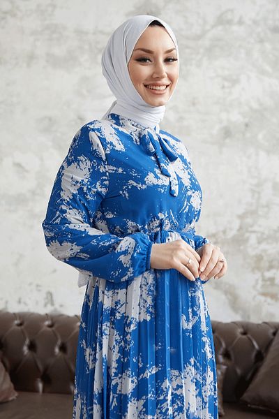 InStyle Šaty Diva Límec s páskem skládaný šifon - Indigo