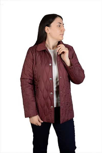 Blues Outlet WOMEN'S COOKED PATTERN QUILTED COAT - Claret Red