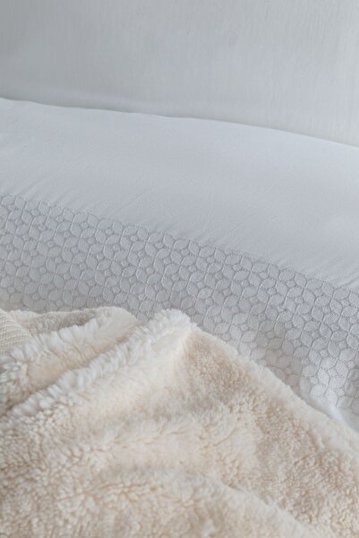 Apricitas HOME Moneda Triko Çift Kişilik Yatak Örtülü Nevresim Seti Ekru