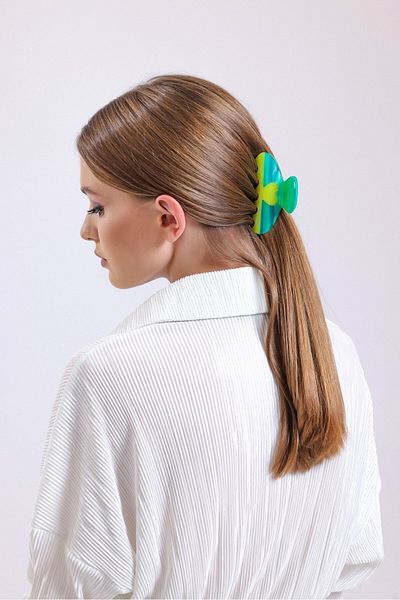 Roberta Lorenz Pearlescent Heart Green Yellow Latch Buckle 10 Cm| High Quality Acetate Material