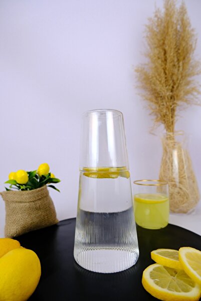 Digithome Cam Kapaklı Başucu Su ve Meşrubat Sürahisi Karaf Şişe 800 Ml – 04146 C1-1-154