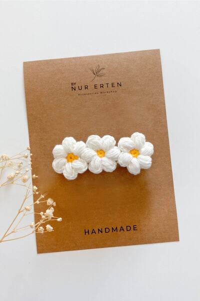 By Nur Erten White Daisy Automatic Hair Clip