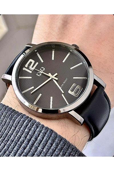 Q&Q Men's Leather Cord Wristwatch