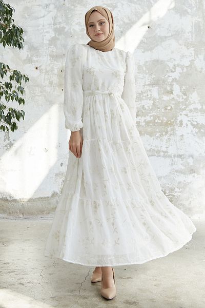 InStyle Rochie din șifon cu volane brodate - albă