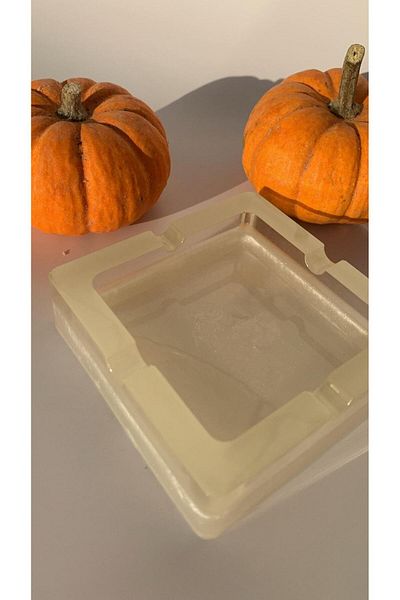 MISS GOLDEN White Green Neon Colored Highlighter Ash Tray - Pearlescent Square Epoxy Gift