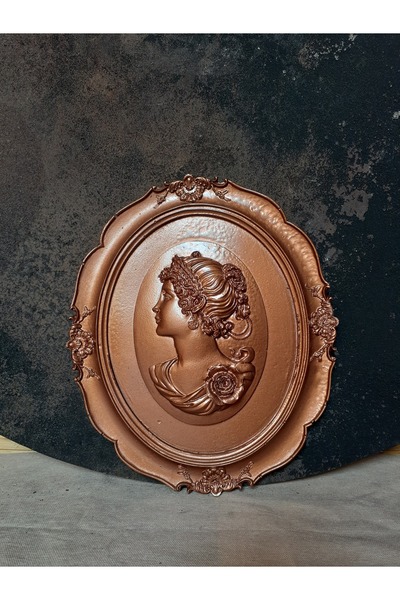 meta sanat atölyesi DEKORATİF KADIN HEYKELİ