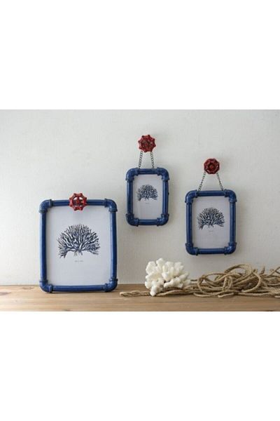 Warm Design Photo Frame with Faucet Figure