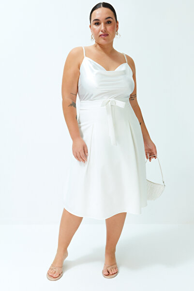 Trendyol Curve Spódnica z wysoką kokardą w kolorze białym - ślubna/Nikah/ślubna stylowa Tbbss24Az00037