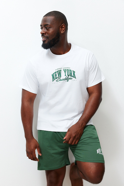 Trendyol Collection Εκρού Πράσινη Regular Fit Σετ πιτζάμες μεγάλου μεγέθους με στάμπα με σορτς TMNSS24AI00005