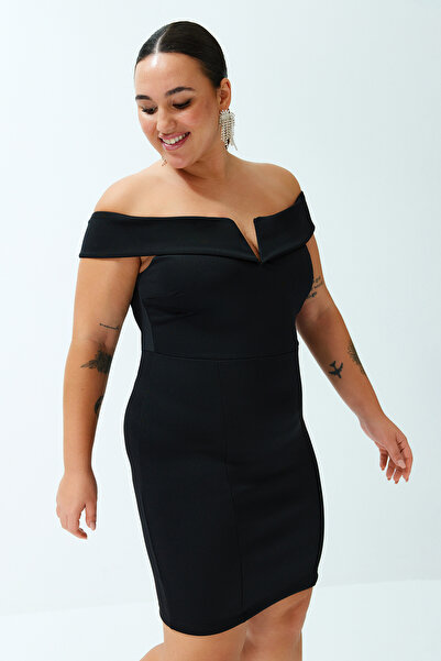 Trendyol Curve Μαύρο γιακά διπλής στρώσης Λεπτομερές πλεκτό φόρεμα TBBSS24AH00087