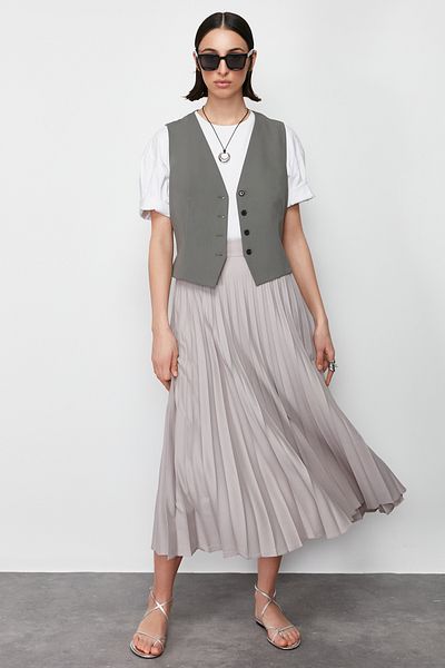 Trendyol Modest Γκρι πλισέ υφασμένη φούστα TCTSS24EE00010