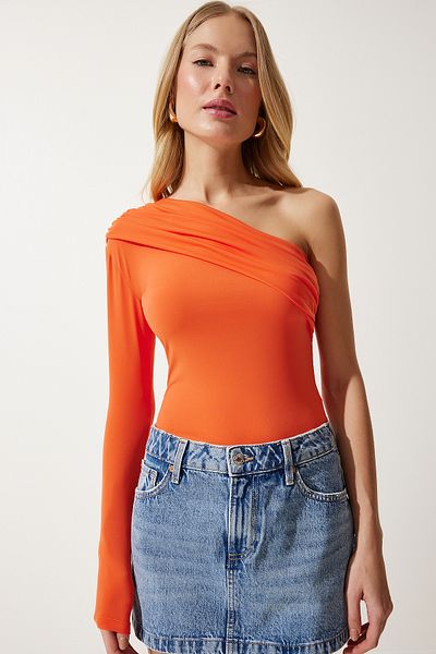 Happiness İstanbul Orangefarbene Damenbluse mit One-Shoulder-Rüschendetail und Strickmuster ZH00032
