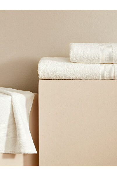 Karaca Home Біло-кремовий м'який бавовняний рушник - 70x140 см