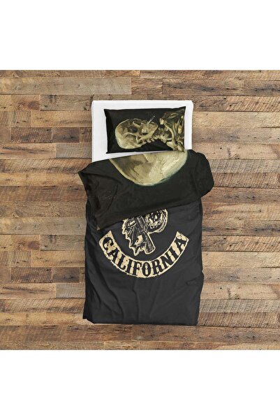 The Lucid Lab Sons Of Anarchy & Skull Of A Skeleton With Burning Cigarette Nevresim Takımı 160 Cm X 220 Cm