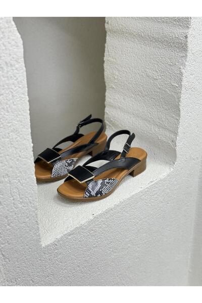 Venüs 24026020Y ÖNÜ TOKA DETAYLI YILAN DERİSİ BASKILI HAKİKİ DERİ 4CM TOPUKLU...