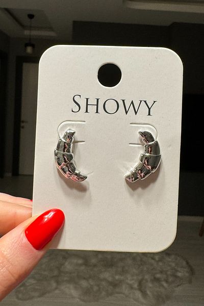 C&E Design Women's Silver Color Croissant Earrings 2 cm