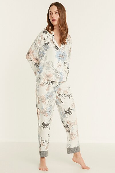 C&City Patterned Viscose Long Sleeve Shirt Pajama Set 9082 Ecru